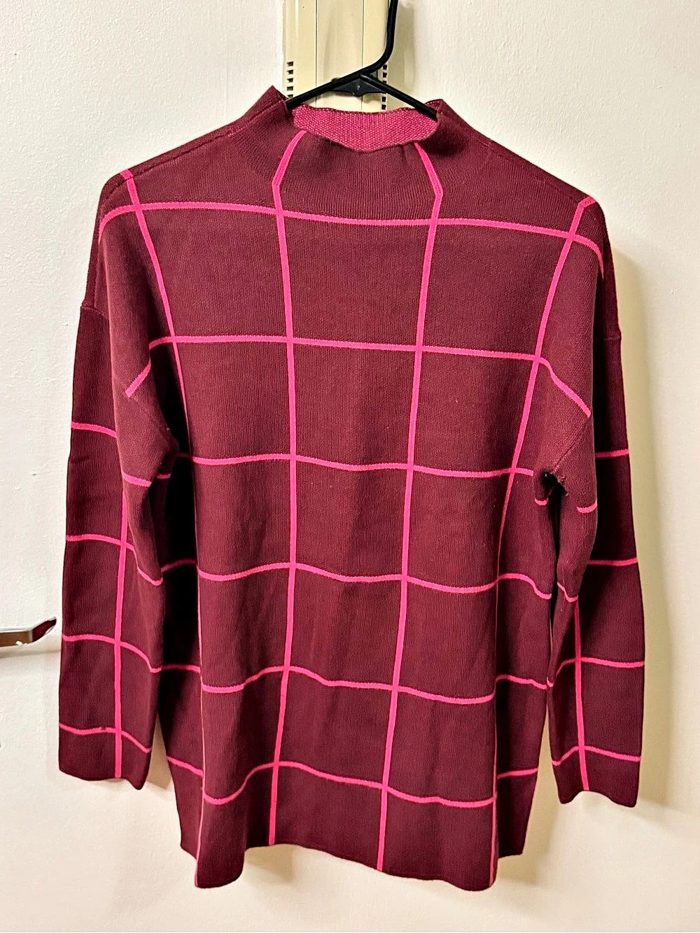 Checkered Sweater in Purple & Pink Like New